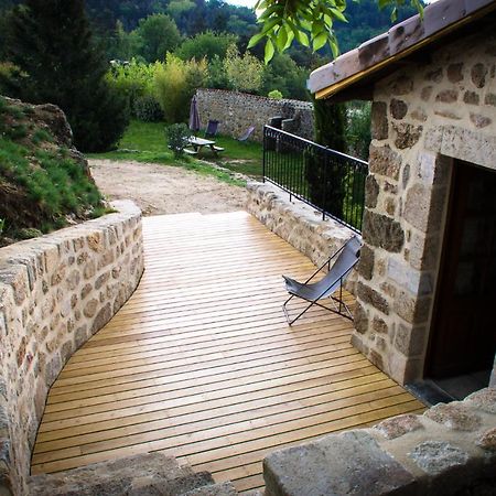 Le Petit Rias Gite Soleil Saint Maurice en Chalencon Exterior foto